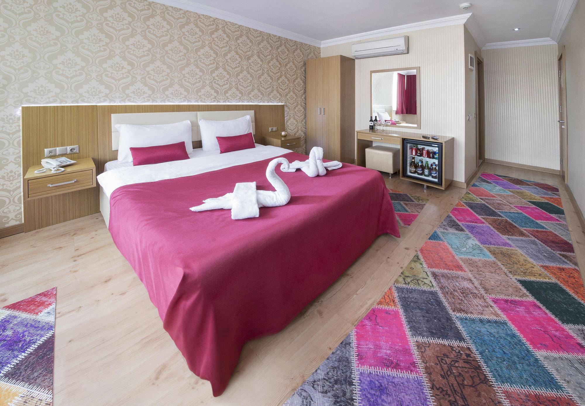 Grand Zentrum & Cafe Restaurant - Taksim Square Istambul